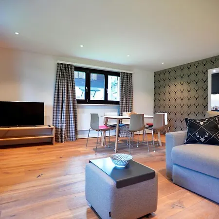 Am Hoernli Lejlighed *